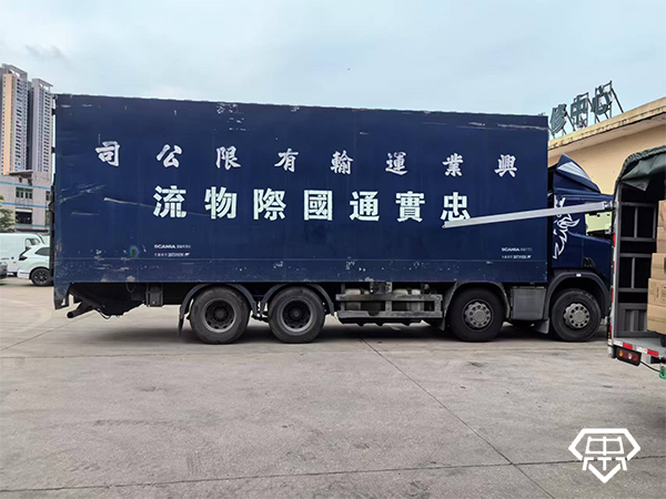 廣州發(fā)往香港物流專線便捷的粵港物流服務